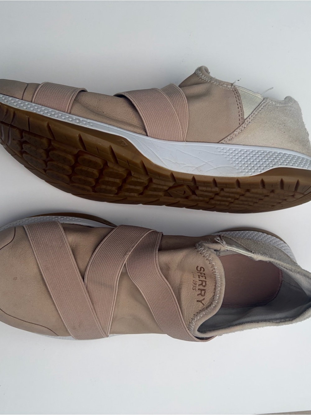 Sperry Women’s Leather Slip-On Sneakers – Size 8.5